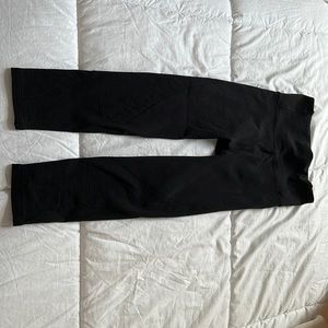 Lululemon Crop Black Leggings- Hole detailing